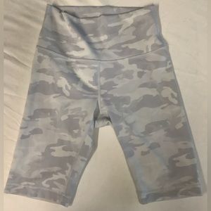 lululemon wunder under HR shorts
